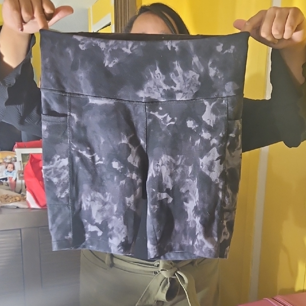 Danskin Black and Gray Tie-Dye Performance Skirt